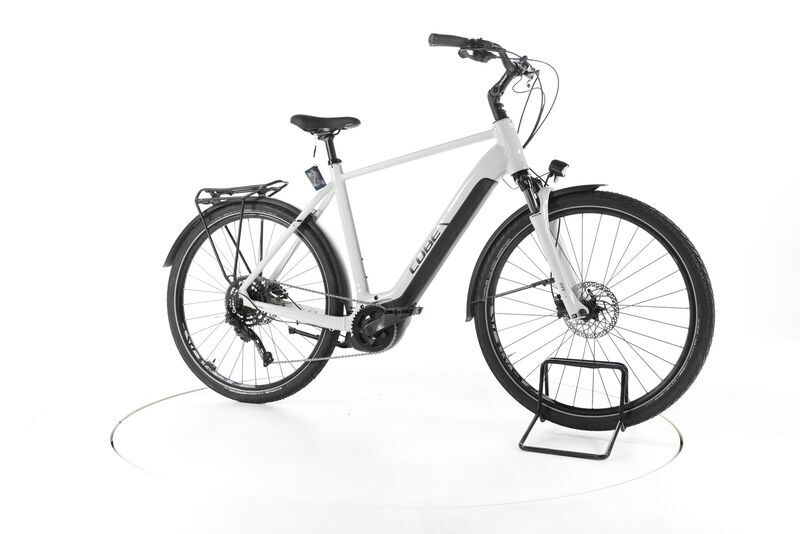 Cube Touring Hybrid ONE 2025 | bianco | 28" | 62 cm | >3000 km 1