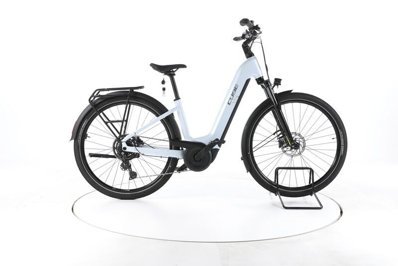 Cube Touring Hybrid ONE 2026 | hvid | 28" | 46 cm | < 500 km, image 1 of 5