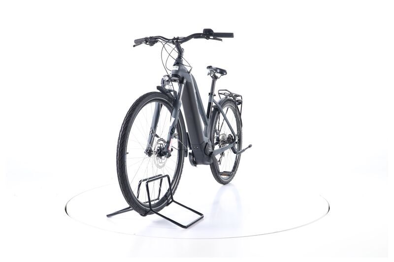 Cube Touring Hybrid One (2021) | Trapez | grau/schwarz | 28" | 50 cm | 100 - 500 km | 400 Wh 4