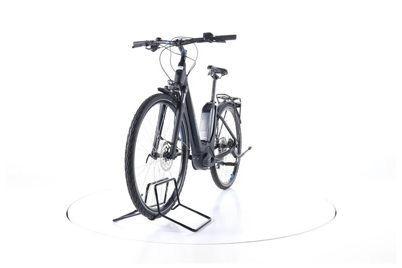 Cube Touring Hybrid One (2020) | Tiefeinsteiger | schwarz/blau | 28" | 46 cm | 100 - 500 km 4