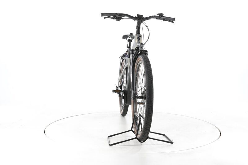 Cube Touring Hybrid Pro 2023 | argento | 28" | 50 cm | 500 - 3000 km, image 3 of 4