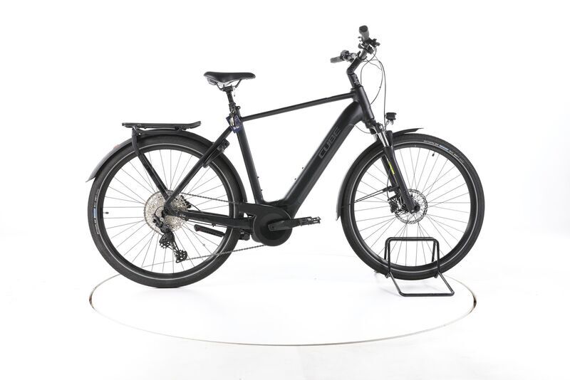 Cube Touring Hybrid Pro 2023 | černá | 28" | 62 cm | 500 - 3000 km, image 1 of 5
