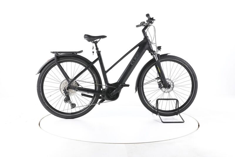 Cube Touring Hybrid Pro 2023 | black | 28" | 54 cm | > 3000 km, image 1 of 5