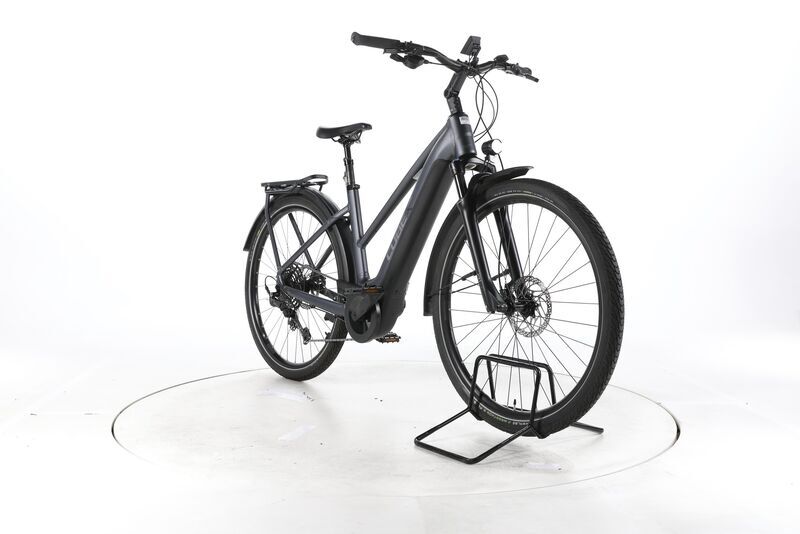 Cube Touring Hybrid Pro 2025 | negro | 28" | 50 cm | 500 - 3000 km, image 3 of 5