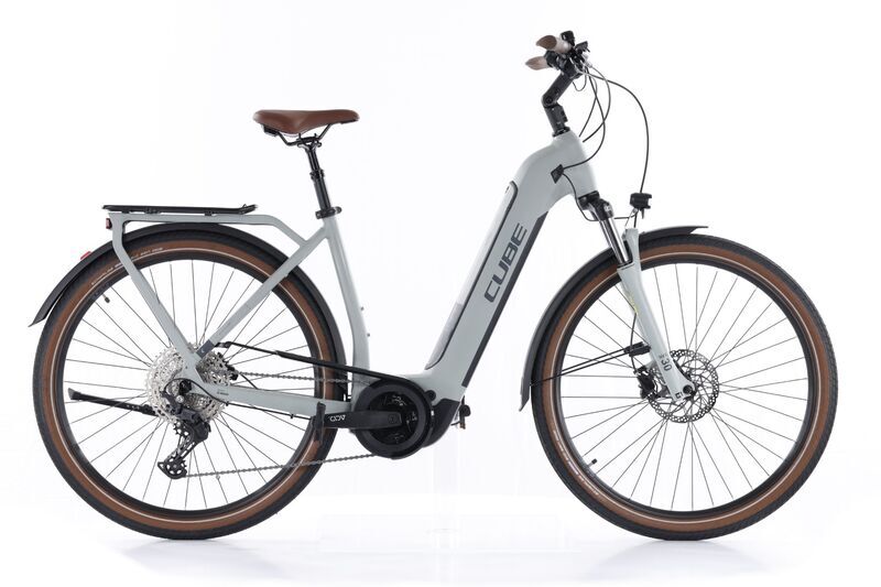 Cube Touring Hybrid Pro (2022) | Tiefeinsteiger | grau | 28" | M | 100 - 500 km 1