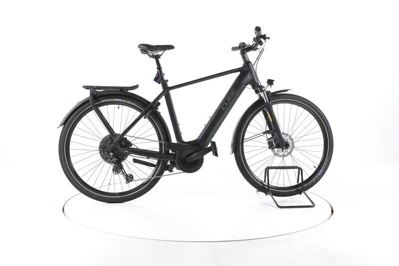 Cube Touring Hybrid Pro 625 2023 | czarny | 28" | 58 cm | 500 - 3000 km, image 1 of 5