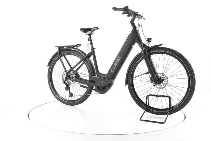 Cube Touring Hybrid pro 625 2023 | černá | 28" | 50 cm | 500 - 3000 km, image 2 of 5