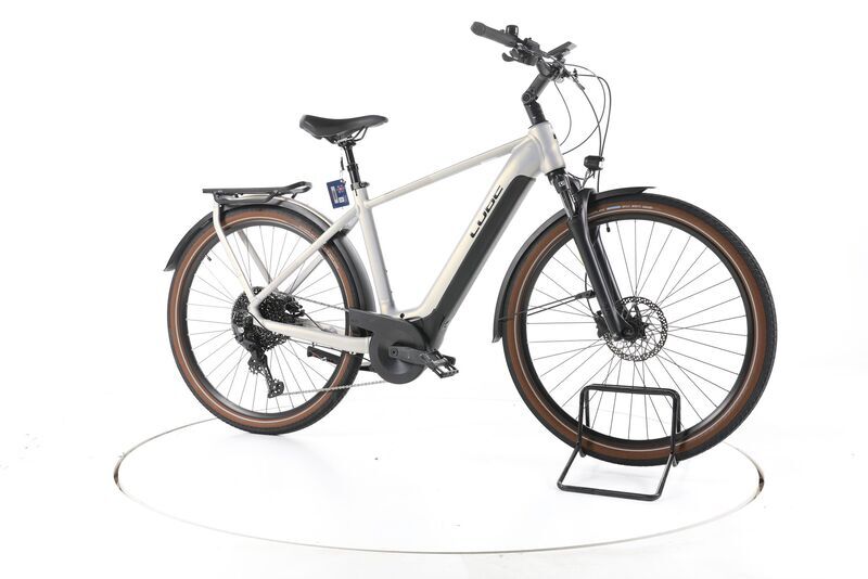 Cube Touring Hybrid pro 625 2023 | šedá | 28" | 54 cm | 500 - 3000 km, image 2 of 5