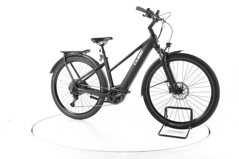 Cube Touring Hybrid for 625 2024 | black | 28" | 46 cm | 500 - 3000 km, image 2 of 5