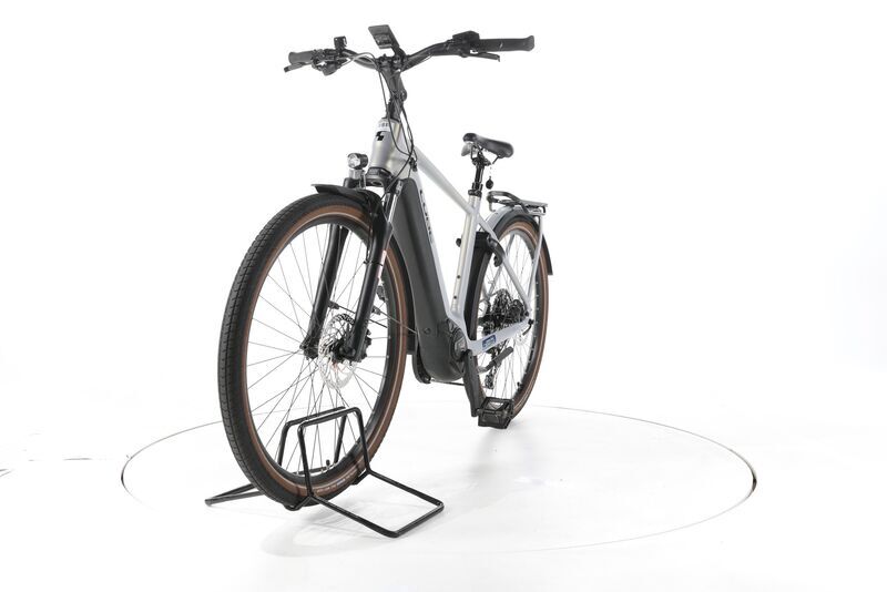 Cube Touring Pro 635 2023 | silver | 28" | 54 cm | 500 - 3000 km, image 4 of 4