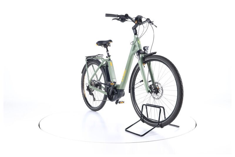 Cube Town Sport Hybrid Pro (2020) | Tiefeinsteiger | grün/orange | 28" | 50 cm | 2000 - 3000 km 3