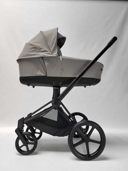 Cybex Priam 3 Kombikinderwagen | black/grey, image 4 of 4