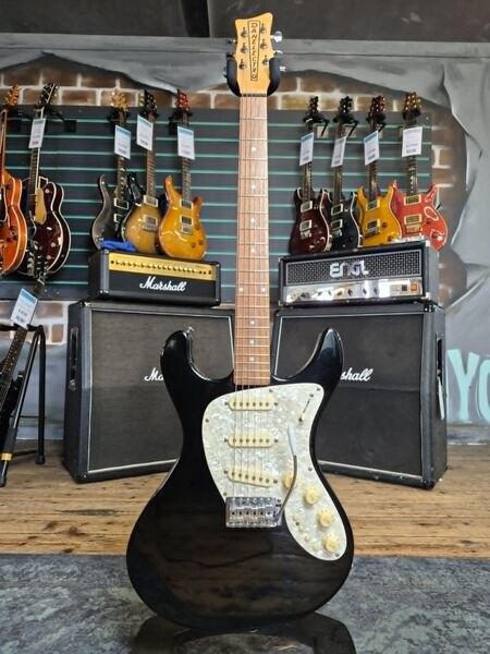 Danelectro Danoblaster Innuendo Gloss Black 2001 Electric Guitar | gloss black, image 1 of 5