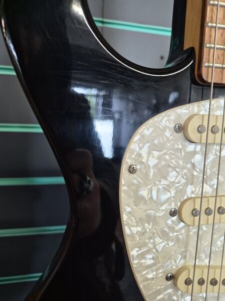 Danelectro Danoblaster Innuendo Gloss Black 2001 Electric Guitar | gloss black, image 5 of 5