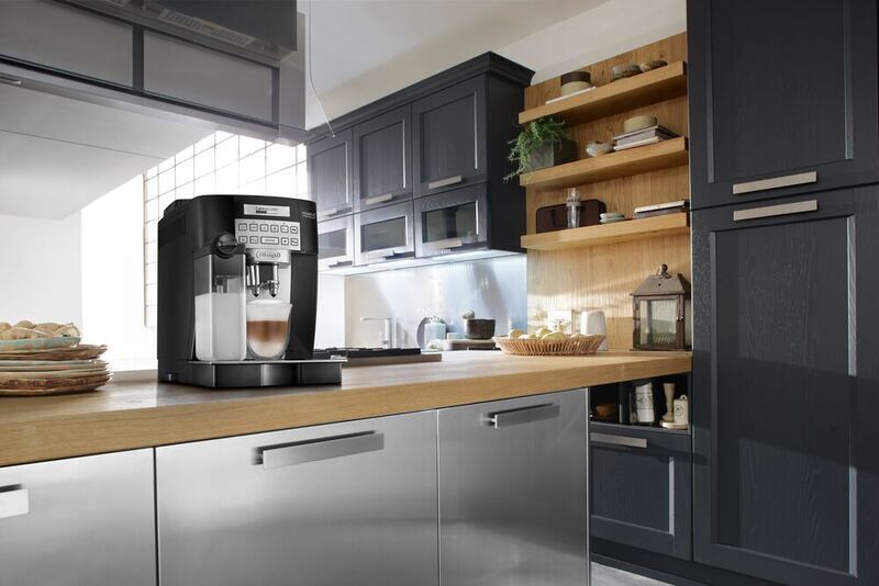 De'Longhi ECAM 22.366.B Magnifica S | 24 måneders producentgaranti | sort/sølv 4