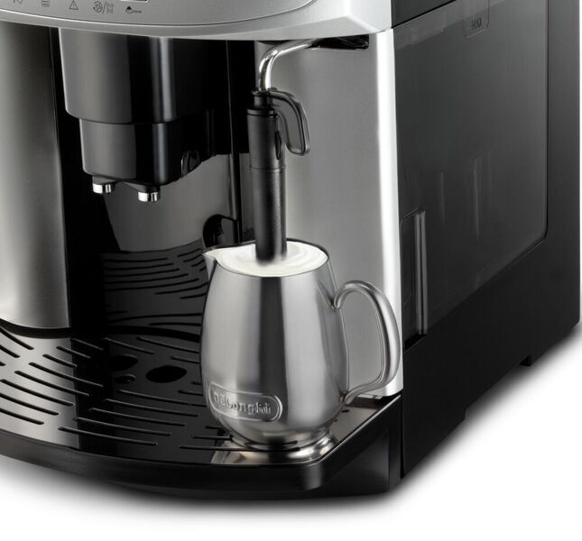 De'Longhi ESAM 3200.S Magnifica | 24 mois de garantie constructeur | argent 3