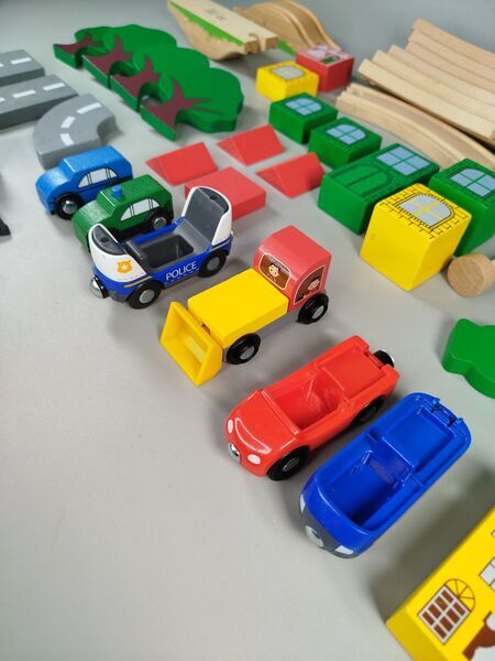 Dema Holzspielzeug Stadtset - Fahrzeuge and Zubehör | multicolored 2