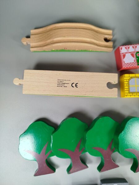 Dema Holzspielzeug Stadtset - Fahrzeuge and Zubehör | multicolored 3