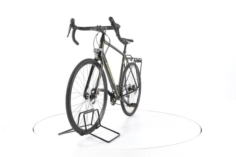 Diamant 137 2022 | noir | 28" | 57 cm 4