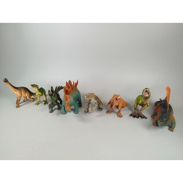 dinosaur figure set 8er | multicolored, image 1 of 3
