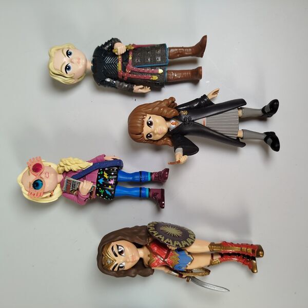 Diverse Figuren-Set - Charaktere aus Popkultur, Filmen, Comic | 8 Stück | mehrfarbig 3