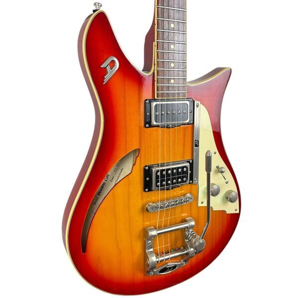 Duesenberg Double Cat 2011 - Cherry Sunburst | Cherry Sunburst, image 1 of 4