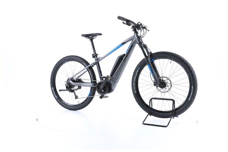 Dynamics Vulcano (2022) | Diamant | schwarz | 27,5" | 41 cm | 2000 - 3000 km 2