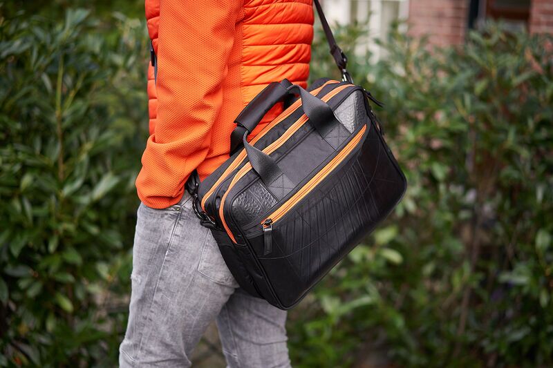 Ecowings Elegant Eagle recyklovaná brašna na notebook | oranžová 3