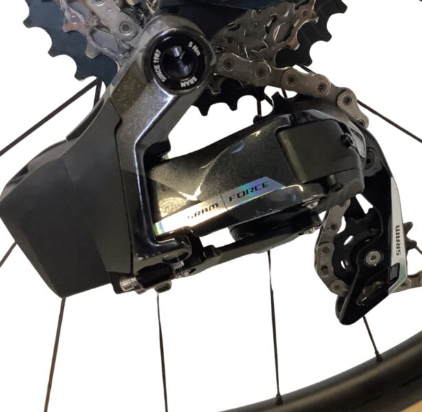 Eddy Merckx Pevele (2025) | dimants | zils | M | 54 cm 2