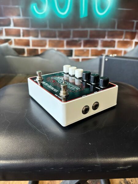 Electro-Harmonix Soul POG Overdrive/Octave Guitar Effects Pedal | Original, image 4 of 5