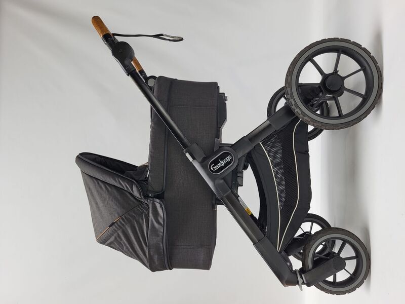 Emmaljunga NXT90 Flat outdoor combination stroller | black, image 4 of 5