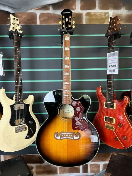 Epiphone EJ200-SCE/VS Vintage Sunburst 2020 Electro-Acoustic Guitar | Vintage Sunburst, image 2 of 5