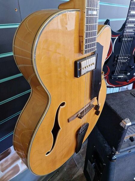 Epiphone Emperor Regent Gloss Natural 2008 Hollow Body Electric Guitar | Gloss Natural, image 3 of 5