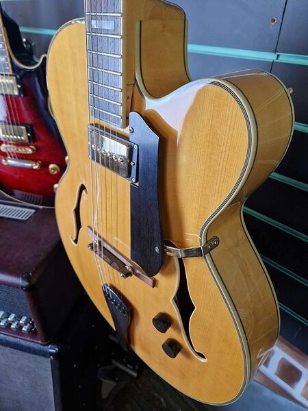 Epiphone Emperor Regent Gloss Natural 2008 Hollow Body Electric Guitar | Gloss Natural, image 5 of 5