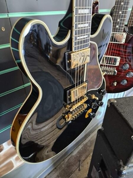 Epiphone B.B King Lucille Ebony 2021 Semi-Hollow Electric Guitar | ebony, image 3 of 5