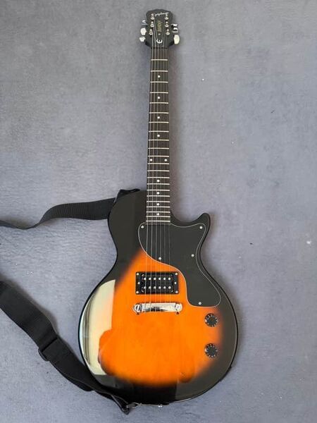 Epiphone Les Paul Invader 2004 | Vintage Sunburst, image 2 of 5