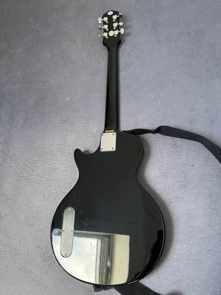 Epiphone Les Paul Invader 2004 | Vintage Sunburst, image 4 of 5