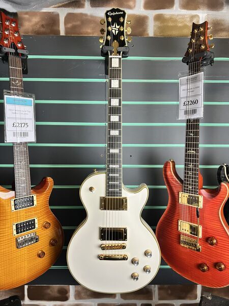 Epiphone Ltd. Ed. Bjorn Gelotte 'Jotun' Les Paul Custom Outfit Bone White 2017 | white, image 2 of 5
