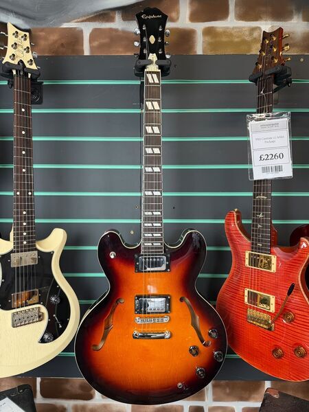 Epiphone Noel Gallagher SuperNova Vintage Sunburst 1997 Electric Guitar | Vintage Sunburst, image 2 of 5