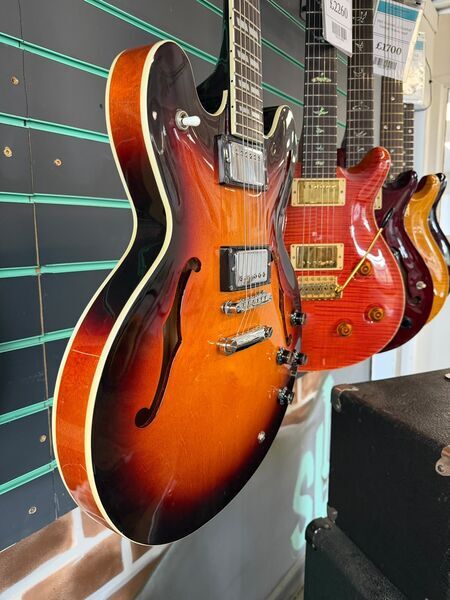 Epiphone Noel Gallagher SuperNova Vintage Sunburst 1997 Electric Guitar | Vintage Sunburst, image 3 of 5