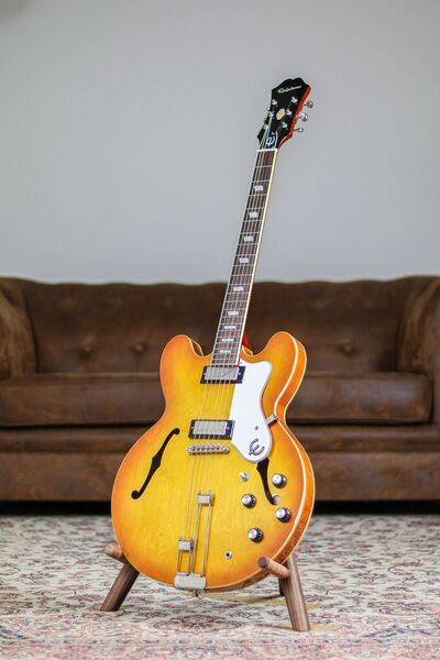 Epiphone Riviera | Royal Tan | Royal Tan, image 1 of 5