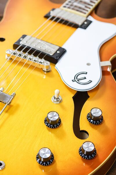 Epiphone Riviera | Royal Tan | Royal Tan, image 5 of 5