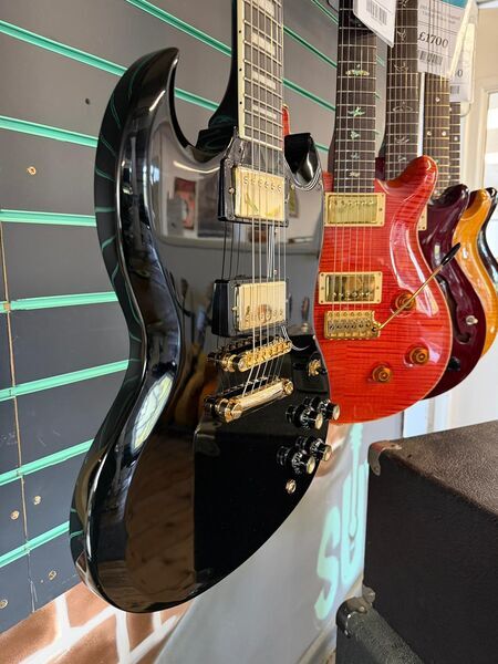 Epiphone SG Custom Ebony 2022 Electric Guitar | ebony, image 3 of 5