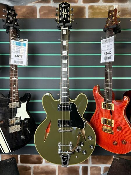 Epiphone Shinichi Ubukata ES-355 Custom Olive Drab 2023 Electric Guitar | Original, image 2 of 5
