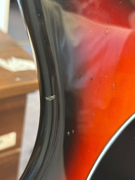 Ernie Ball Music Man StingRay Vintage Sunburst 1991 Electric Bass Guitar | Vintage Sunburst, image 3 of 5
