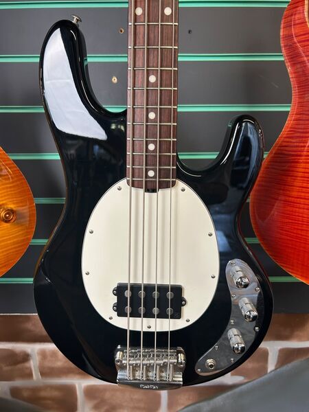 Ernie Ball Music Man StingRay 2 EQ H Black 2010 Electric Bass | black, image 5 of 5