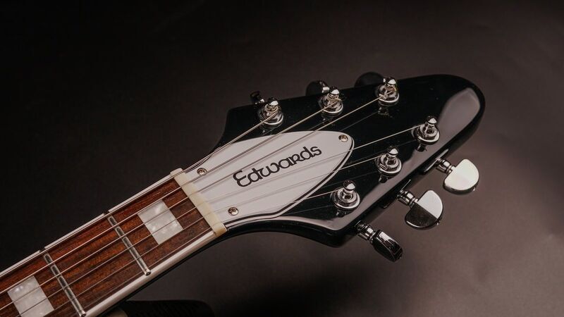 ESP Edwards E-FV-LTD Black – Flying V | black, image 5 of 5
