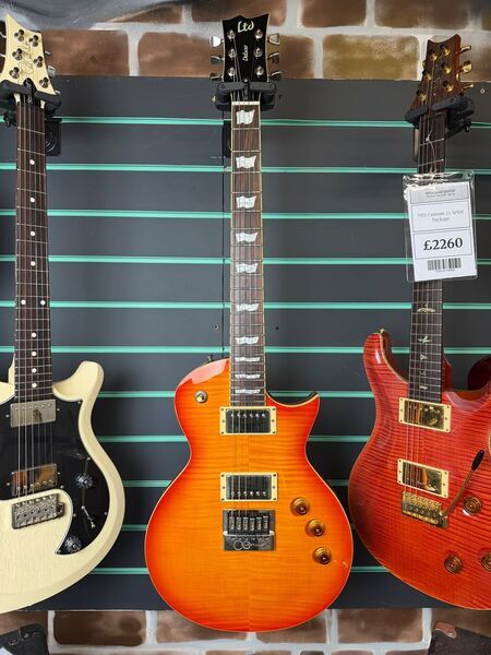 ESP LTD EC-1000ET Vintage Honey Burst 2016 Electric Guitar | Honey Burst, image 2 of 5