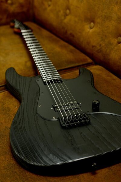 ESP LTD SN-1 HT | Black Blast | Black Blast, image 4 of 5