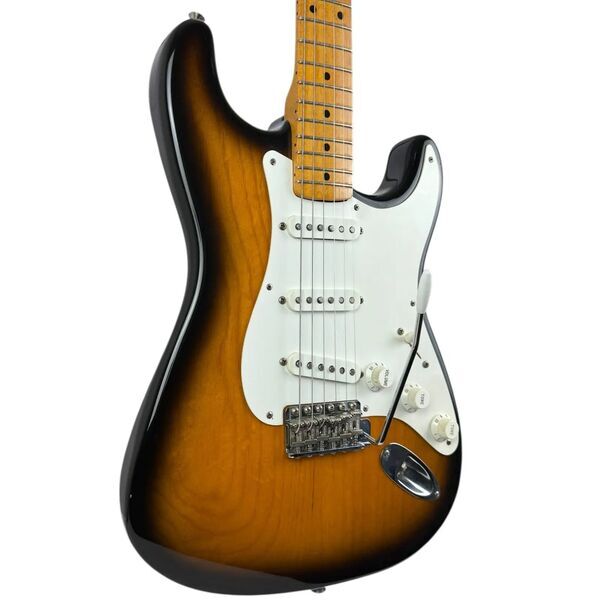 Fender 54’ Reissue American Stratocaster 40th Anniversary 1994 - Sunburst | sunburst, image 1 of 4